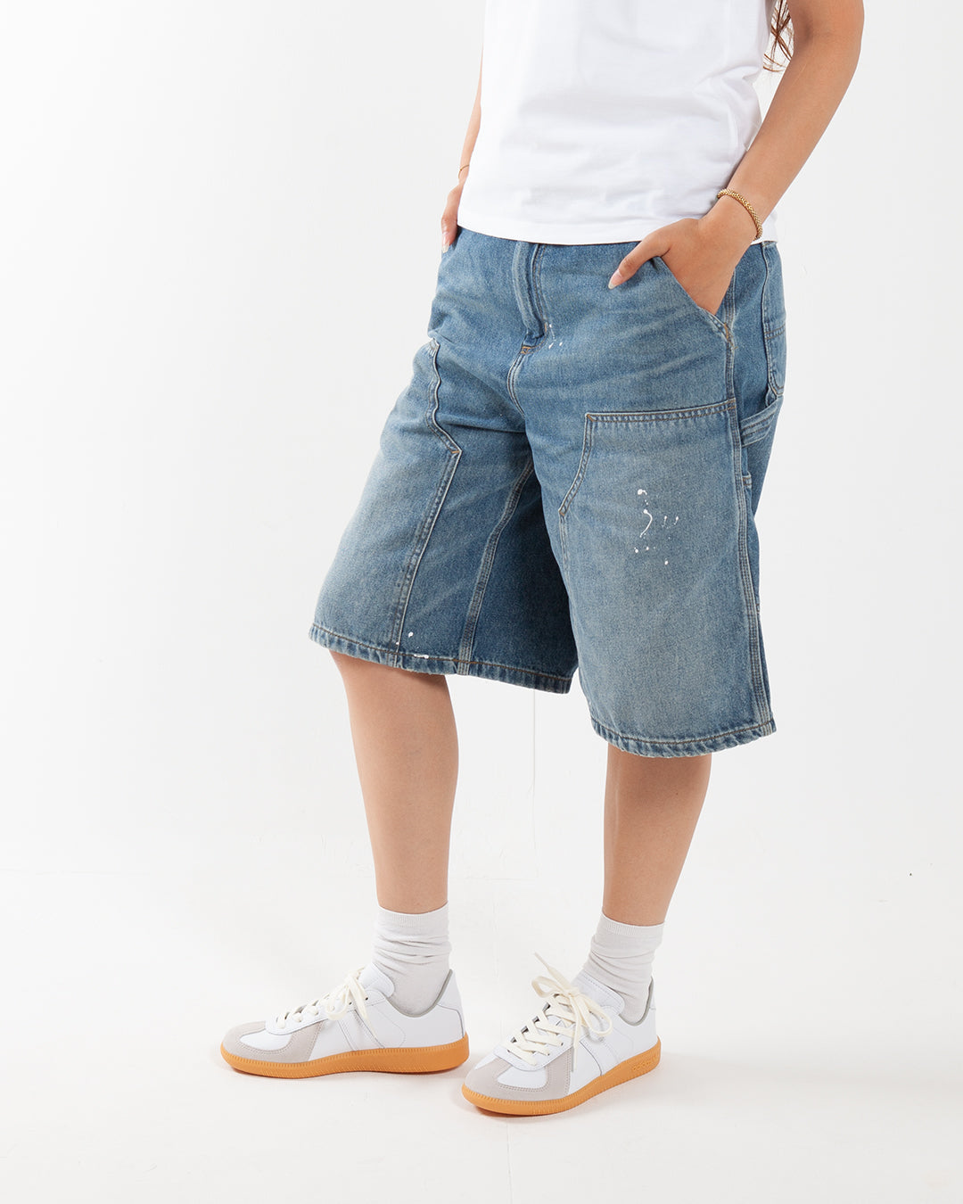 Carhartt WIP W' Nixon Double Knee Short Blue Destroy Wash/Splatter Carhartt WIP W' Nixon Double Knee Short Blue Destroy Wash/Splatter