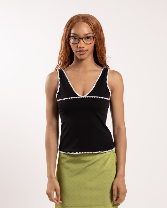 Kijun Scallop Stitch Sleeveless Black