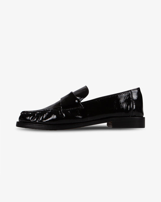 Clarks Straven2 Step Patent Black