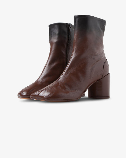 MM6 Maison Margiela Ankle Boot, Black/Sable, brown heels, front view
