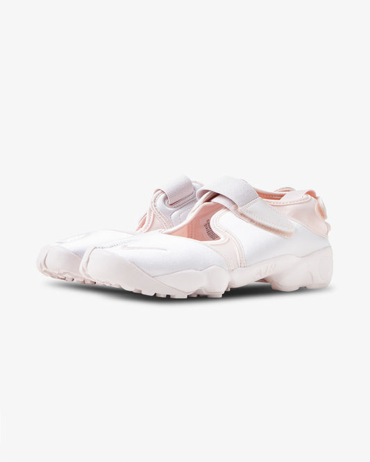 Nike Air Rift, Ballet sneakers, pink shoe, tabi sneakers, women, front view