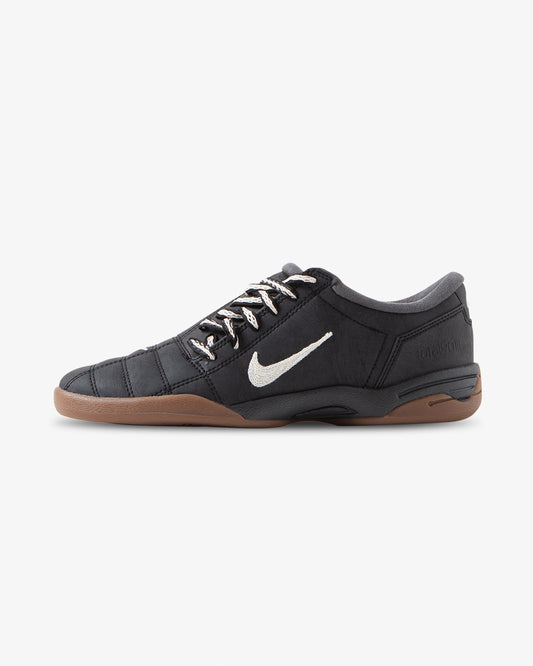 Nike Total 90 Black/Coconut Milk/Dark Gum