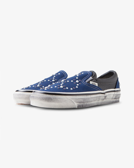 Vans OTW, Classic Slip On, Pearlised Series, blue sneakers, women, front view