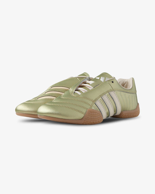 adidas Originals, Taekwondo Mei Elite, green sneaker, women, front view