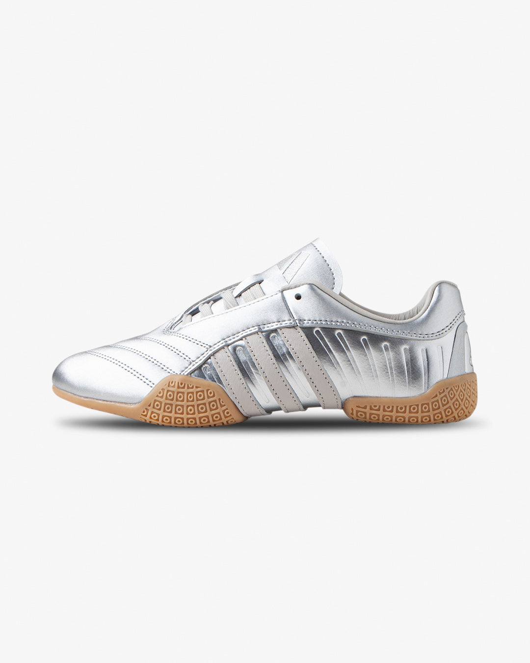  adidas Originals Taekwondo Mei Elite Silver Metallic/Gum