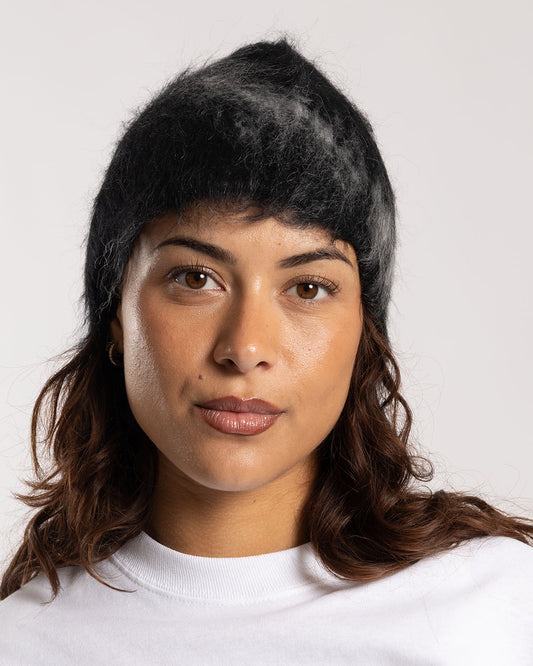 and wander Jacquard Shaggy Knit Cap Black