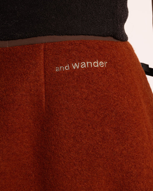 and wander Wool Shaggy Skirt Brown